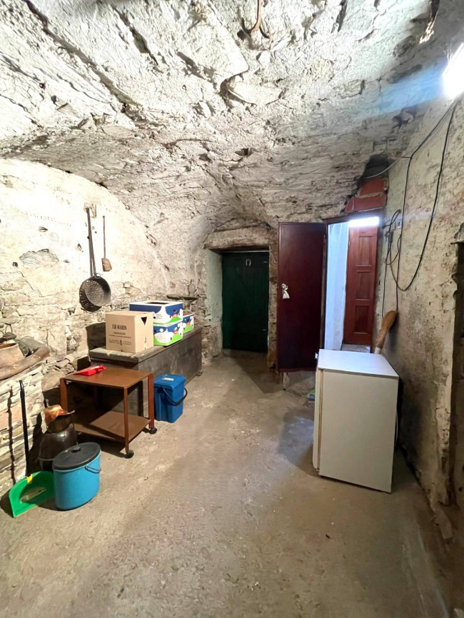 Rustico in vendita a Lucinasco