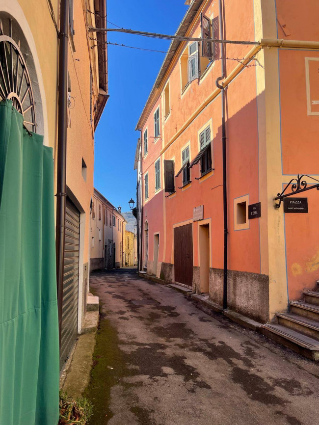 Rustico in vendita a Lucinasco