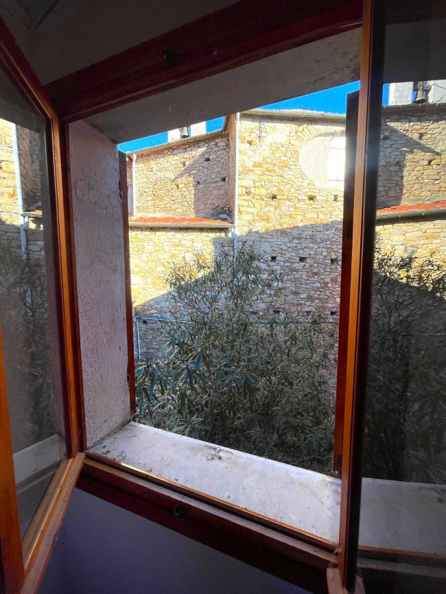 Rustico in vendita a Lucinasco