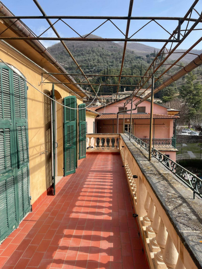 Appartamento in vendita a Pieve di Teco