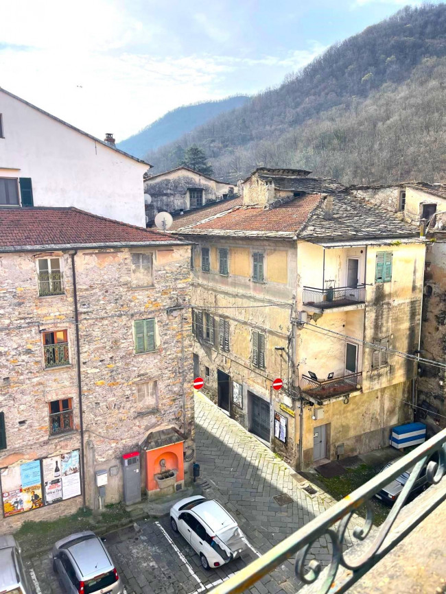 Appartamento in vendita a Pieve di Teco
