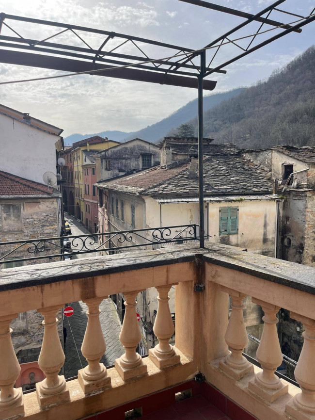 Appartamento in vendita a Pieve di Teco