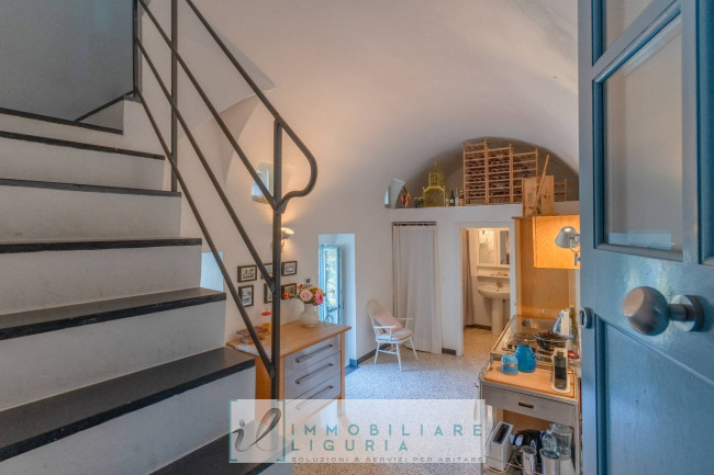 Appartamento in vendita a Castelbianco