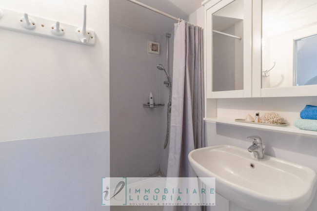 Appartamento in vendita a Castelbianco