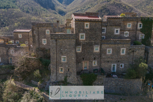 Appartamento in vendita a Castelbianco