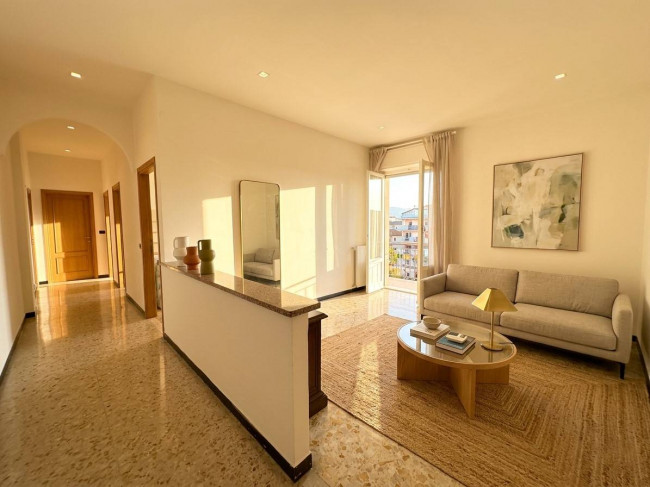 Appartamento in vendita a Albenga