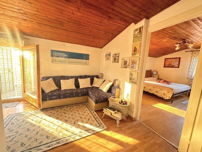  zu verkauf in Albenga