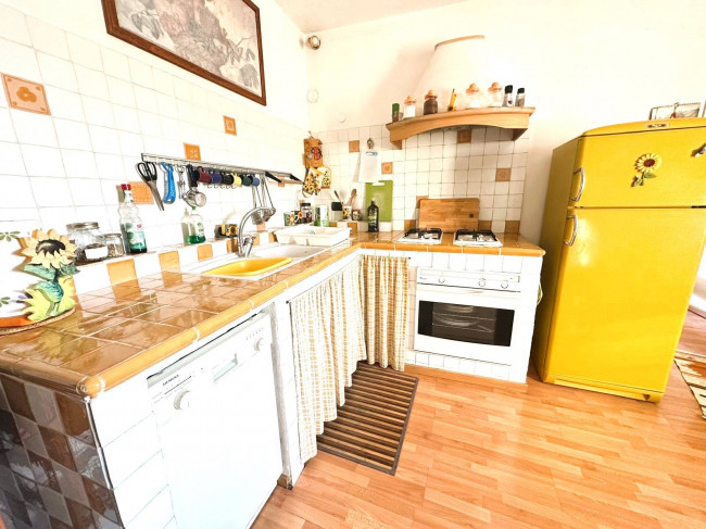  zu verkauf in Albenga