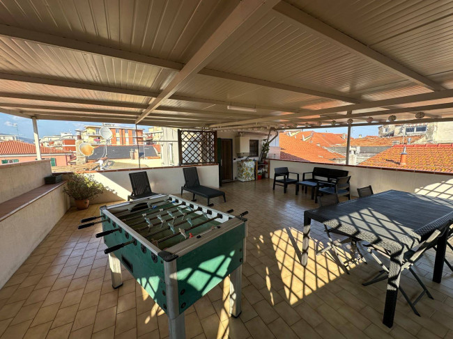  zu verkauf in Albenga