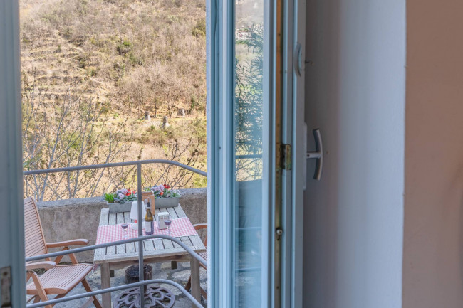 Appartamento in vendita a Castelbianco