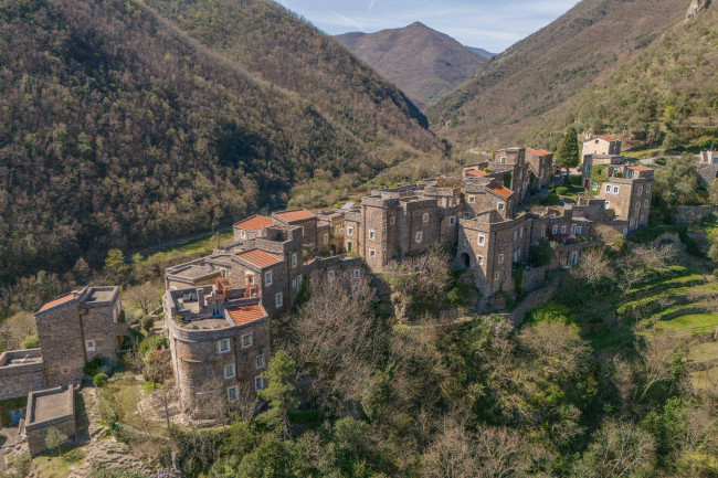 Appartamento in vendita a Castelbianco