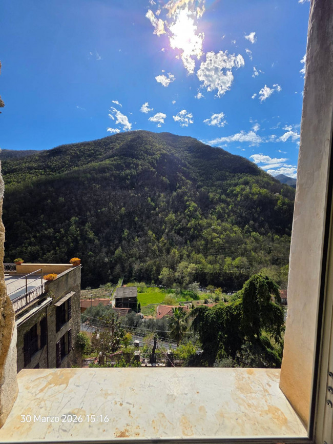 Rustico in vendita a Nasino