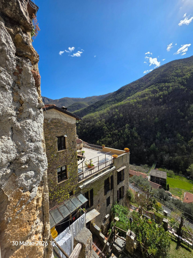 Rustico in vendita a Nasino