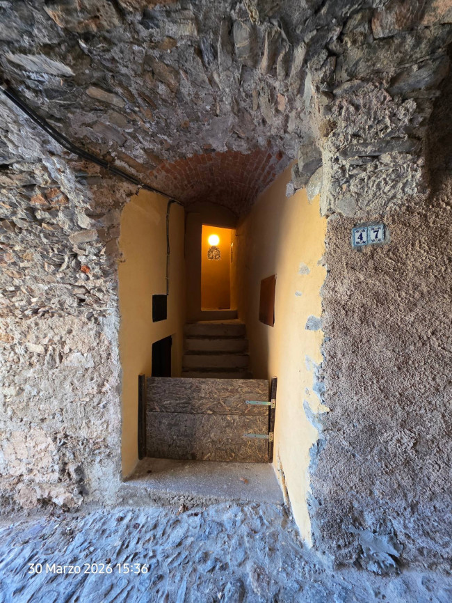 Rustico in vendita a Nasino