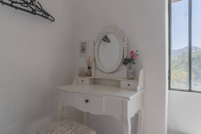 Rustico in vendita a Pieve di Teco