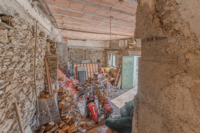 Casa singola in vendita a Aquila d'Arroscia