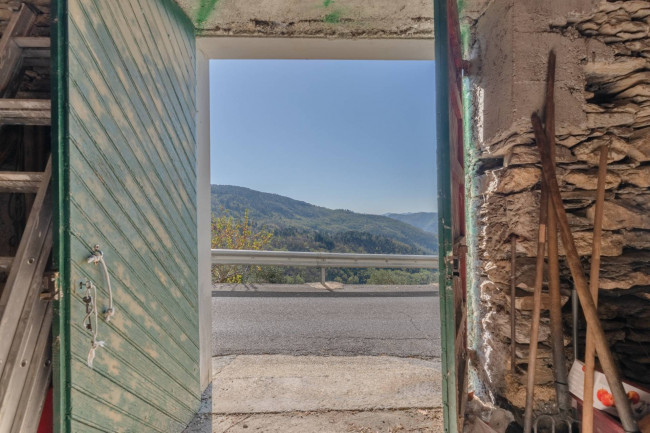 Casa singola in vendita a Aquila d'Arroscia