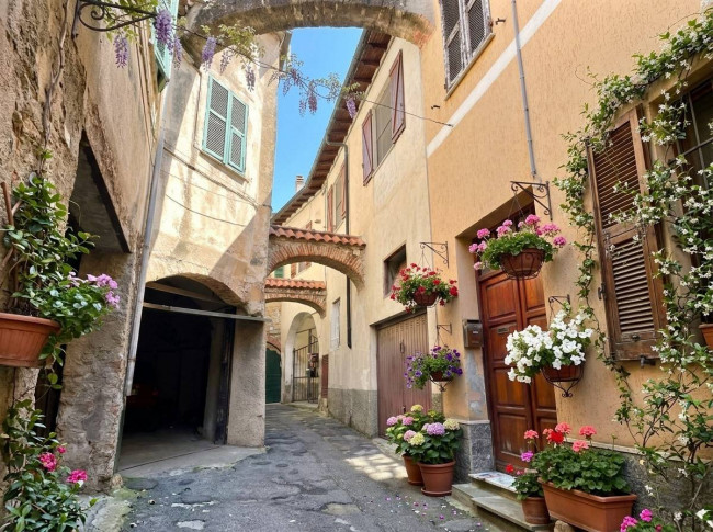 Casa singola in vendita a Albenga
