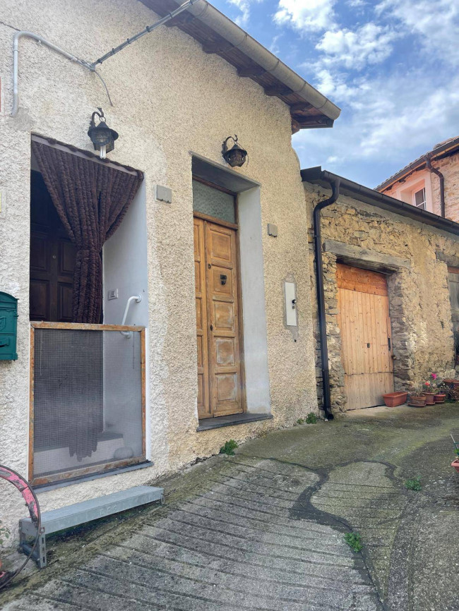 Mansarda in vendita a Borghetto d'Arroscia