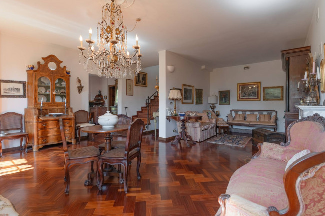 Villa in vendita a Garlenda