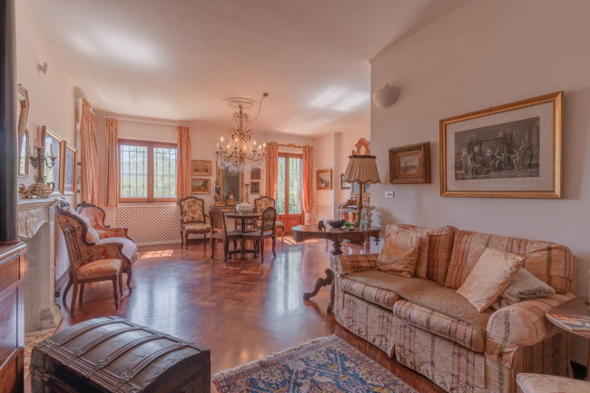 Villa in vendita a Garlenda