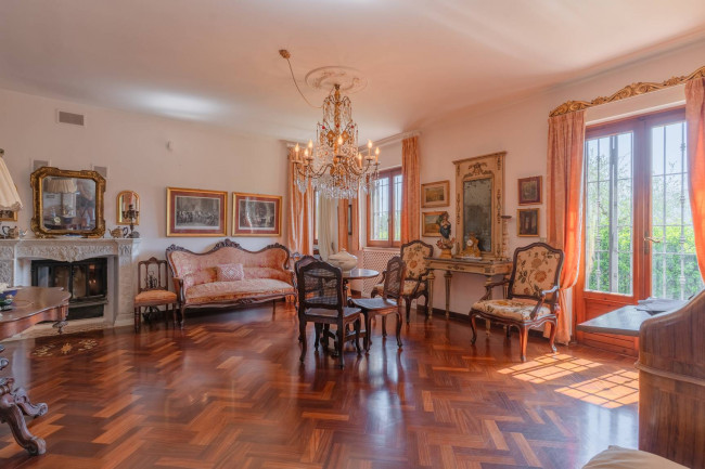 Villa in vendita a Garlenda