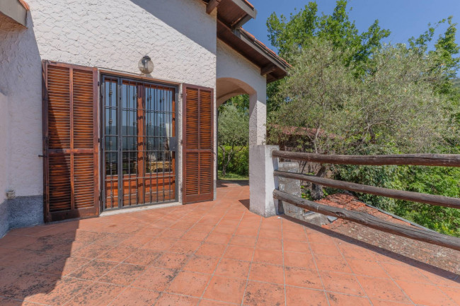 Villa in vendita a Garlenda