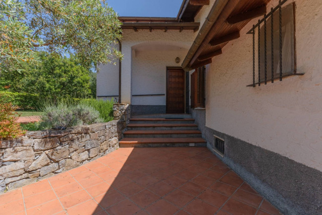 Villa in vendita a Garlenda