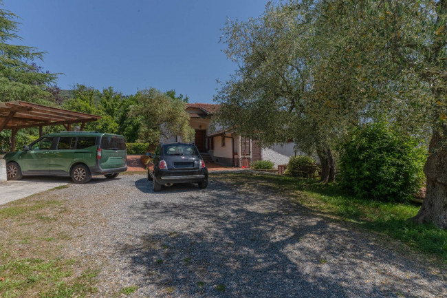 Villa in vendita a Garlenda
