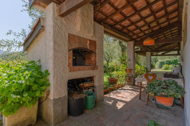 Villa in vendita a Garlenda