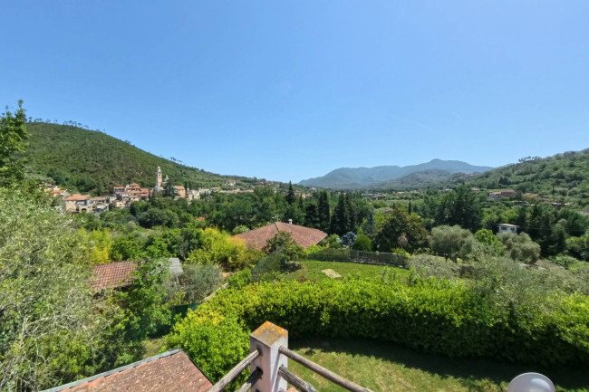 Villa in vendita a Garlenda
