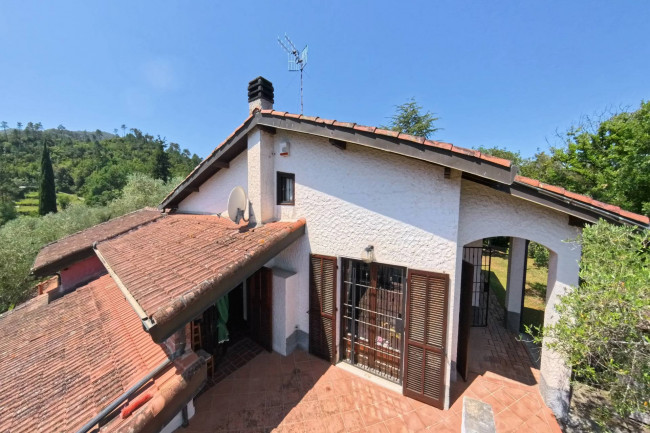 Villa in vendita a Garlenda
