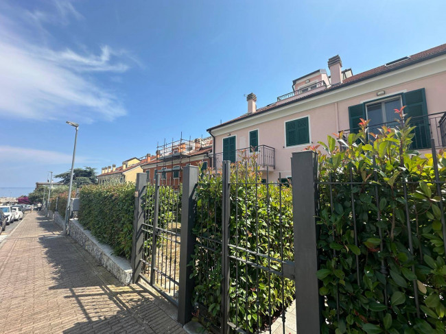 Appartamento in vendita a Ceriale