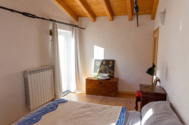 Rustico in vendita a Rezzo