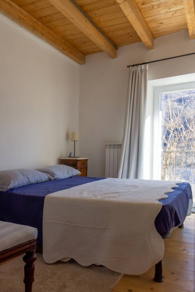 Rustico in vendita a Rezzo