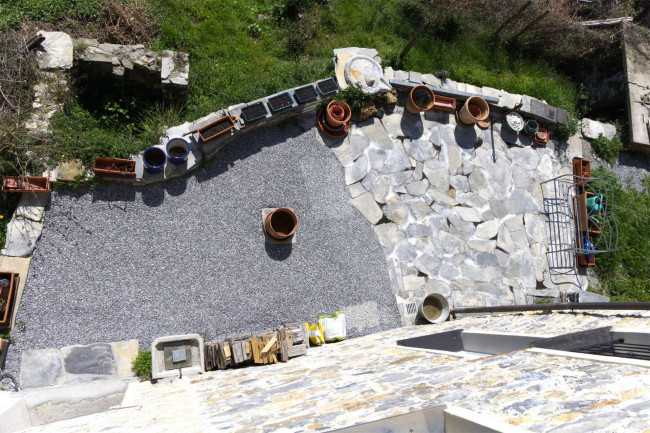 Rustico in vendita a Rezzo