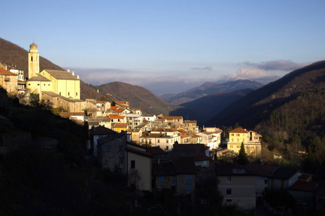 Rustico in vendita a Rezzo