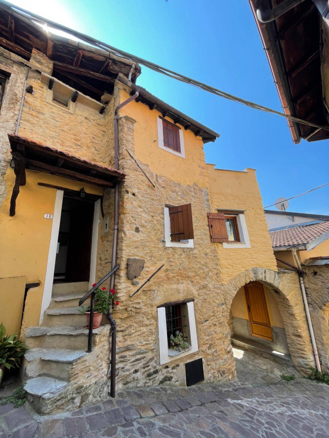 Rustico in vendita a Pornassio