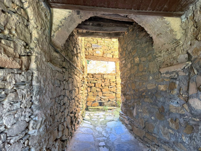 Rustico in vendita a Villanova d'Albenga