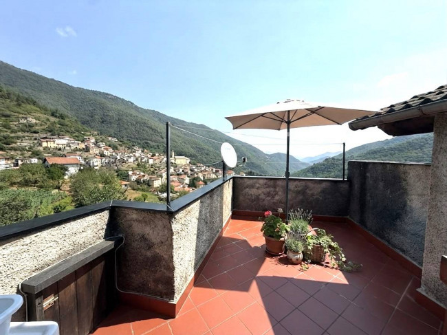 Rustic for sale in Rezzo