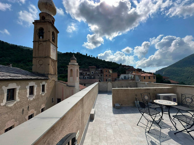  à vente à Castelbianco