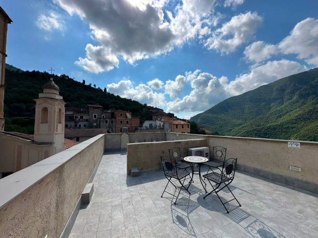  à vente à Castelbianco