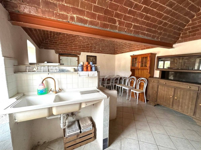 Porzione di Casa in vendita a Calizzano