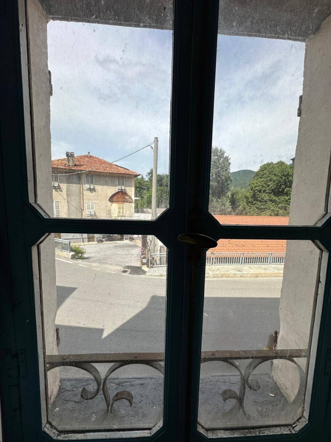 Porzione di Casa in vendita a Calizzano