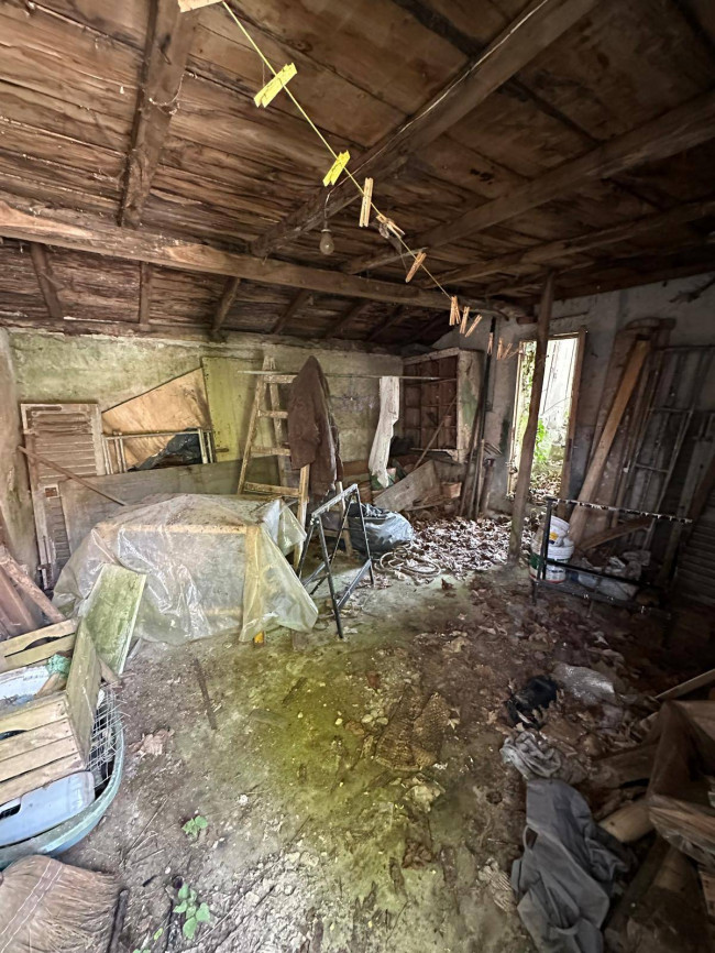 Porzione di Casa in vendita a Calizzano