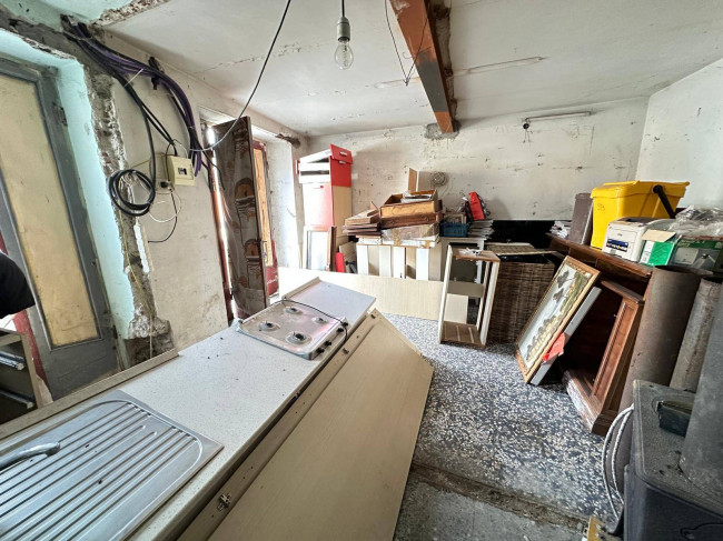 Porzione di Casa in vendita a Calizzano
