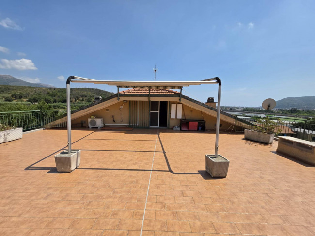  à vente à Villanova d'Albenga