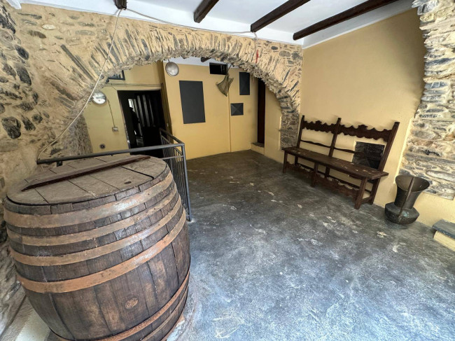 Appartamento in vendita a Ortovero