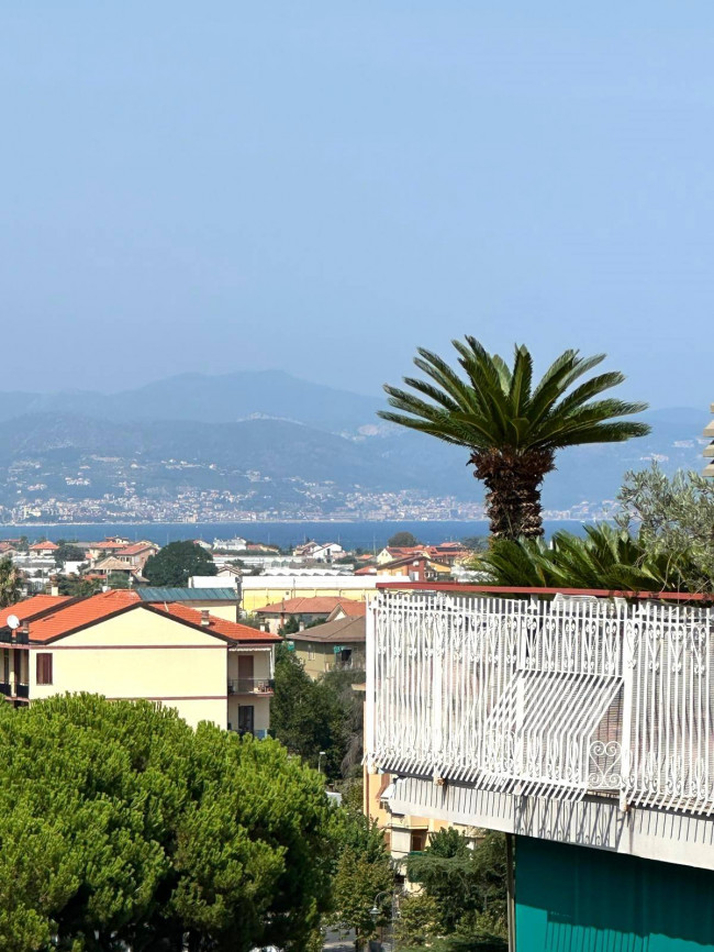 Attico in vendita a Albenga