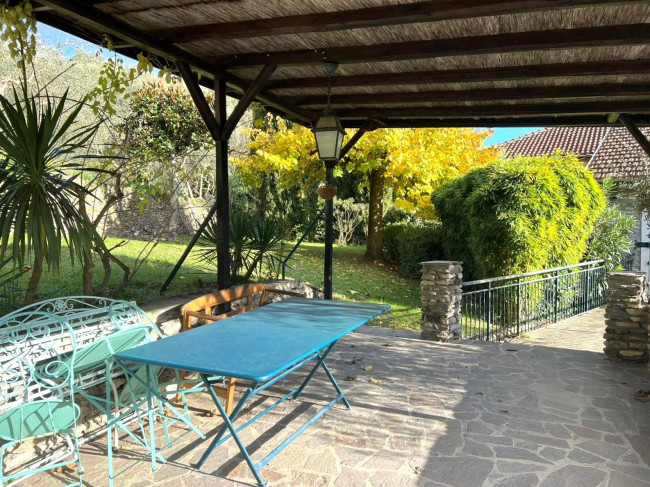 Rustico in vendita a Casanova Lerrone